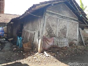 Derita Taswi, Janda Tua di Brebes yang Tinggal di Gubuk Reyot