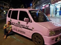 Pemuda Baik Hati, Sulap Mobil Pribadi Jadi Ambulans Gratis
