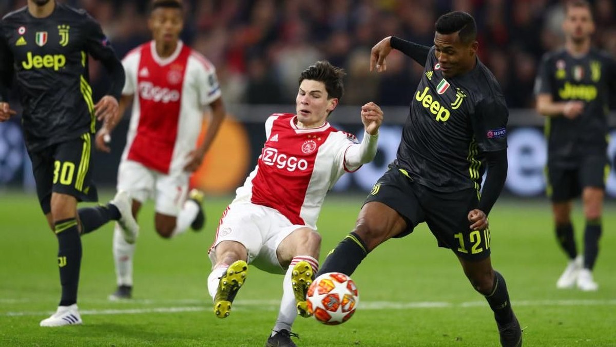 Ajax vs Juventus berakhir imbang 1-1. (Foto: Michael Steele/Getty Images)