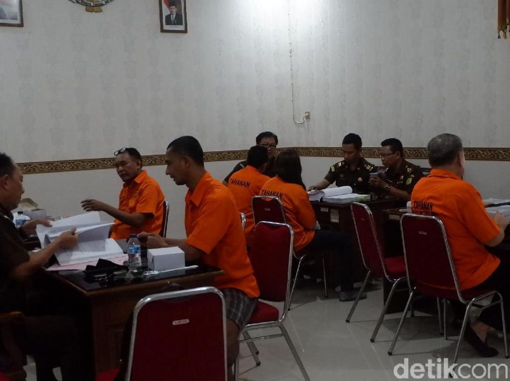 Sidang 6 Tersangka Dugaan Pengaturan Skor Paling Lama 20 Hari Lagi Sidang 6 Tersangka Dugaan Pengaturan Skor Paling Lama 20 Hari Lagi