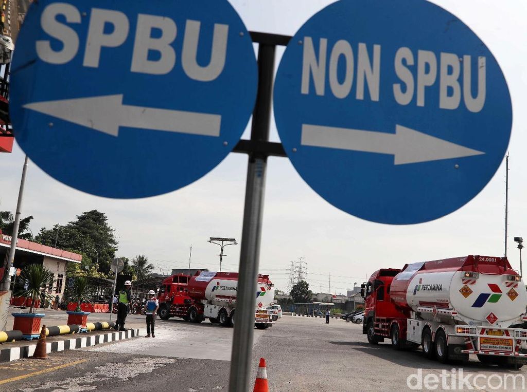 Mudik Jangan Sampai Habis Bensin, Ini Lokasi Penjual BBM di Jalan Tol Mudik Jangan Sampai Habis Bensin, Ini Lokasi Penjual BBM di Jalan Tol