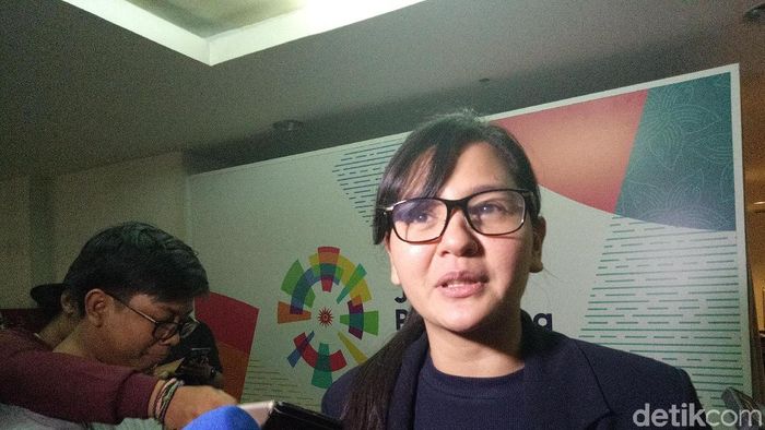 Sekjen PSSI Ratu Tisha usai bertemu perwakilan FIFA (Amalia Dwi Septi/detikSport) Sekjen PSSI Ratu Tisha usai bertemu perwakilan FIFA (Amalia Dwi Septi/detikSport)