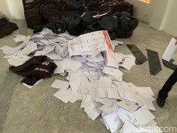 TKLN Jokowi Kecewa dengan Paswaslu Kuala Lumpur