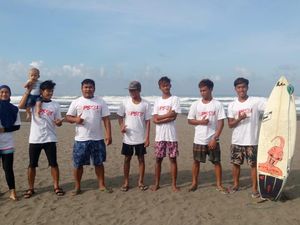 Serang Kirim Atlet ke Parangtritis National Surfing Competition 2019 Serang Kirim Atlet ke Parangtritis National Surfing Competition 2019