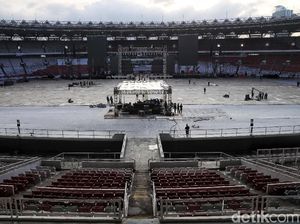 Begini Persiapan Konser Putih Bersatu di GBK Begini Persiapan Konser Putih Bersatu di GBK