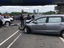 Kecelakaan Beruntun di Tol JORR: 1 Orang Tewas, 3 Terluka
