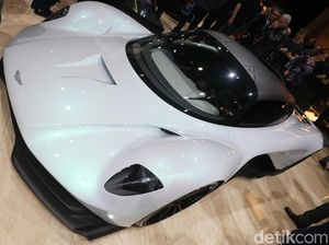Ini Mobil Apa Pesawat Ya? Ini Mobil Apa Pesawat Ya?
