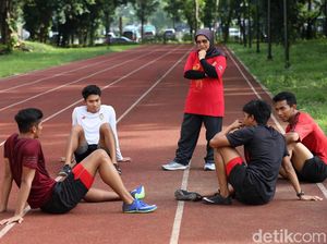 Suryo Agung Puji Kejelian Eni Nuraini untuk Korbankan Lari Estafet 4x100 M Suryo Agung Puji Kejelian Eni Nuraini untuk Korbankan Lari Estafet 4x100 M