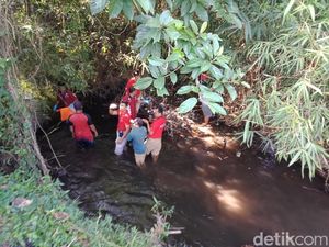 Pencarian Kepala Mayat dalam Koper, Ajak Pelaku Hingga Tersangkut Bambu