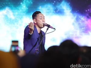 Pongki Barata The Dangerous Band Panaskan dHOT Music Setia Menjaga Hati Pongki Barata The Dangerous Band Panaskan dHOT Music Setia Menjaga Hati
