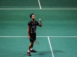 Anthony Singkirkan Chen Long, Maju ke Semifinal Singapura Terbuka Anthony Singkirkan Chen Long, Maju ke Semifinal Singapura Terbuka