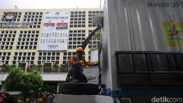 Jelang Pilpres, PLN Cek Pasokan Listrik ke KPU