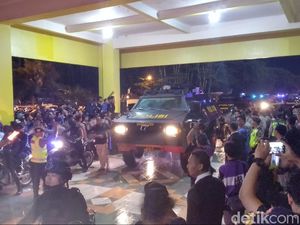 Diangkut Baracuda, Persebaya Sempat Terjebak  di Kanjuruhan