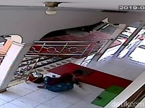 Balita yang Diculik di Masjid Bekasi Ditemukan di Stasiun Pasar Senen Balita yang Diculik di Masjid Bekasi Ditemukan di Stasiun Pasar Senen