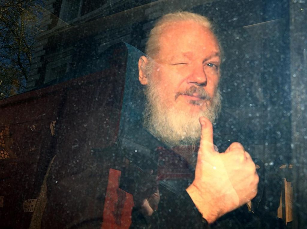 Ini 6 Pembocoran Rahasia Terbesar oleh Julian Assange