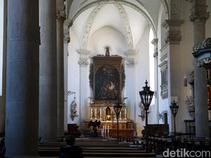 Katedral Bersejarah di Jerman yang Dibangun Tahun 1668 Katedral Bersejarah di Jerman yang Dibangun Tahun 1668