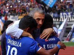 Laju Buruk Arema Tak Ancam Posisi Milomir Seslija, Persipura Ujian Berikutnya