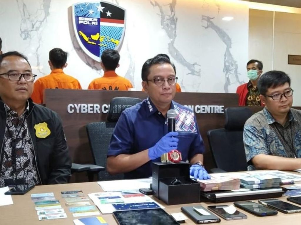 Perusahaan Waralaba Alami Kerugian Rp 2,5 M Akibat Sistem Diretas Perusahaan Waralaba Alami Kerugian Rp 2,5 M Akibat Sistem Diretas
