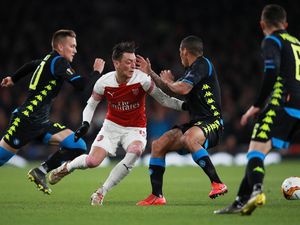 Catatan Tandang Arsenal Jelek, Napoli Bisa Saja Membalikkan Keadaan Catatan Tandang Arsenal Jelek, Napoli Bisa Saja Membalikkan Keadaan