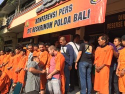 Polisi Tangkap 9 WN Bulgaria Pelaku Skimming di Bali dalam 2 Bulan