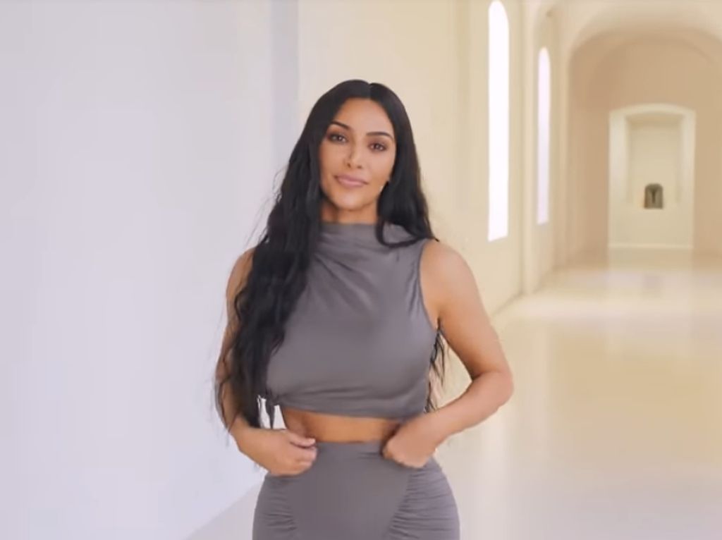 Ini Wastafel Ajaib Kim Kardashian yang Harganya Mencapai Rp 466 Jutaan Ini Wastafel Ajaib Kim Kardashian yang Harganya Mencapai Rp 466 Jutaan