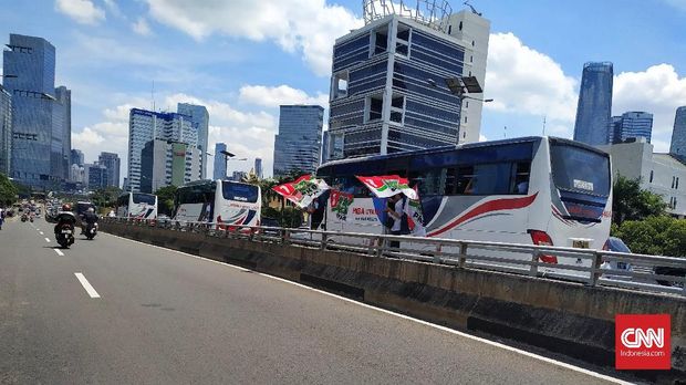 Kampanye Akbar Jokowi-Ma'ruf, Tol Dalam Kota Macet