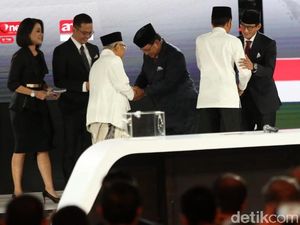 Situng KPU 67%: Jokowi-Amin Unggul 13 Juta Suara dari Prabowo-Sandi Situng KPU 67%: Jokowi-Amin Unggul 13 Juta Suara dari Prabowo-Sandi