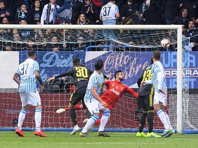 SPAL Tunda Pesta Juventus