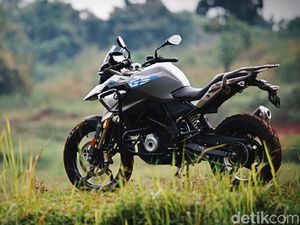 Masya Allah, Aa Gym Sumbang Moge BMW untuk Bangun Masjid