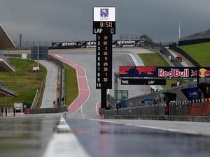 Cuaca Buruk Disertai Petir, FP3 MotoGP AS Dibatalkan Cuaca Buruk Disertai Petir, FP3 MotoGP AS Dibatalkan