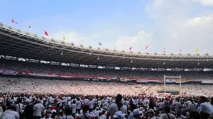 Aksi Musisi Berkolaborasi di Konser Putih Bersatu