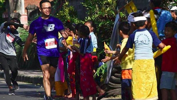 Moderator Debat Tomy Ristanto Isi Waktu Luang dengan Kegiatan Produktif