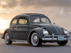 VW Beetle Jadul Diubah Jadi Mobil Listrik