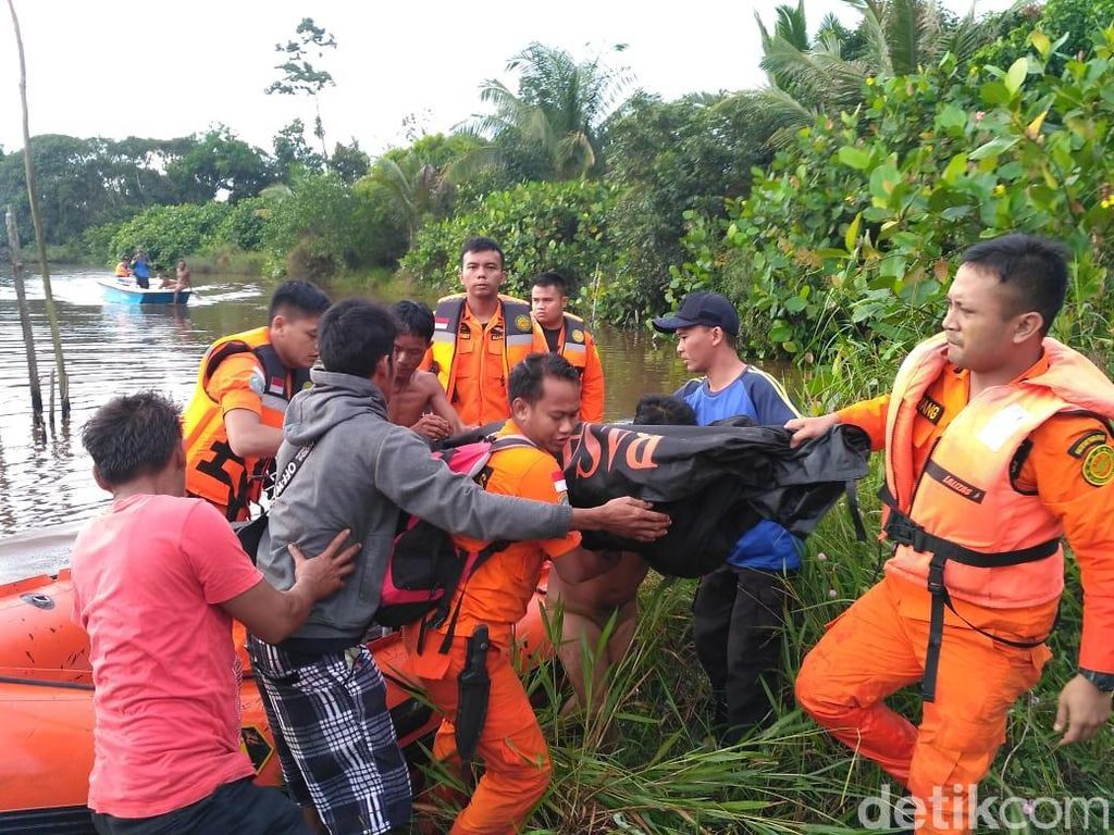 Bocah SD yang Diterkam Buaya di Babel Ditemukan Tewas Bocah SD yang Diterkam Buaya di Babel Ditemukan Tewas