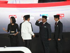 Situng KPU 40%: Jokowi-Amin 56,27% Prabowo-Sandi 43,73% Situng KPU 40%: Jokowi-Amin 56,27% Prabowo-Sandi 43,73%