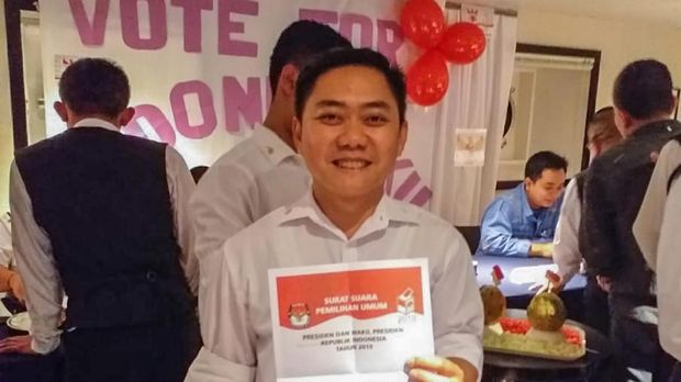 Kisah 'Nyoblos' di Tengah Lautan Lepas [EBG]