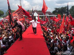 7 Fakta Didi Kempot Si Godfather of Broken Heart