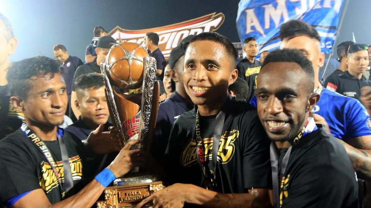 Arema FC juara Piala Presiden 2019 usai mengalahkan Persebaya Surabaya (ANTARA FOTO/Budi Candra Setya)