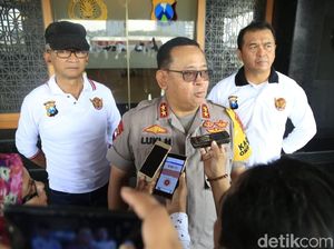 Imbauan Kapolda Jatim Soal Banyaknya APK di Masa Tenang Kampanye