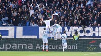 Bagi SPAL, kemenangan ini jadi sejarah. Ini adalah untuk pertama kalinya mereka menang atas Juventus di Liga Italia sejak Februari 1957. Foto: Alberto Lingria/Reuters