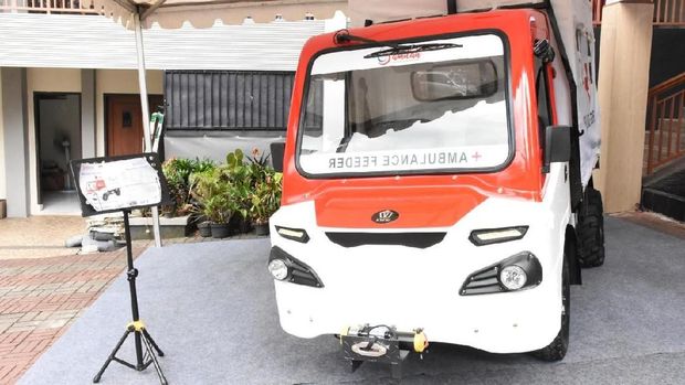 Mobil Desa Jadi Feeder Ambulans