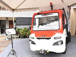 Mobil Desa Bantu Persalinan Ibu di Daerah Baduy