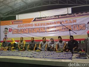 Masa Tenang, Bawaslu Blitar Bentuk Kampung Anti Politik Uang Masa Tenang, Bawaslu Blitar Bentuk Kampung Anti Politik Uang