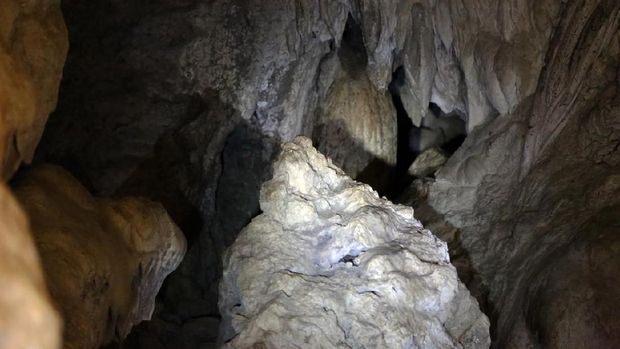 Gua Batu Cermin, Wisata ke Perut Bumi di Labuan Bajo