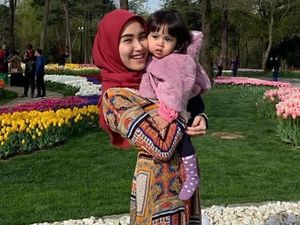 Buka dan Sahur di Luar Rumah, Ayu Ting Ting Diprotes Bilqis