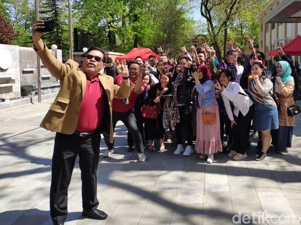 Suasana WNI Nyoblos di KBRI China