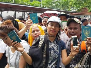 Potret WNI di Kuala Lumpur Berbondong-bondong Nyoblos di KBRI