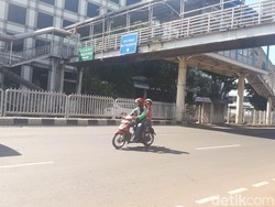 Mampang Bersih, Pamflet Kampanye Masih Ada di Sejumlah Titik di Jaksel