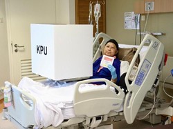 Melly Goeslaw hingga Ashanty Semangati Ani Yudhoyono yang Nyoblos di Ranjang RS