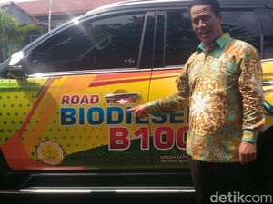 Traktor Pertanian Pakai Biodiesel akan Diproduksi dalam 5 tahun